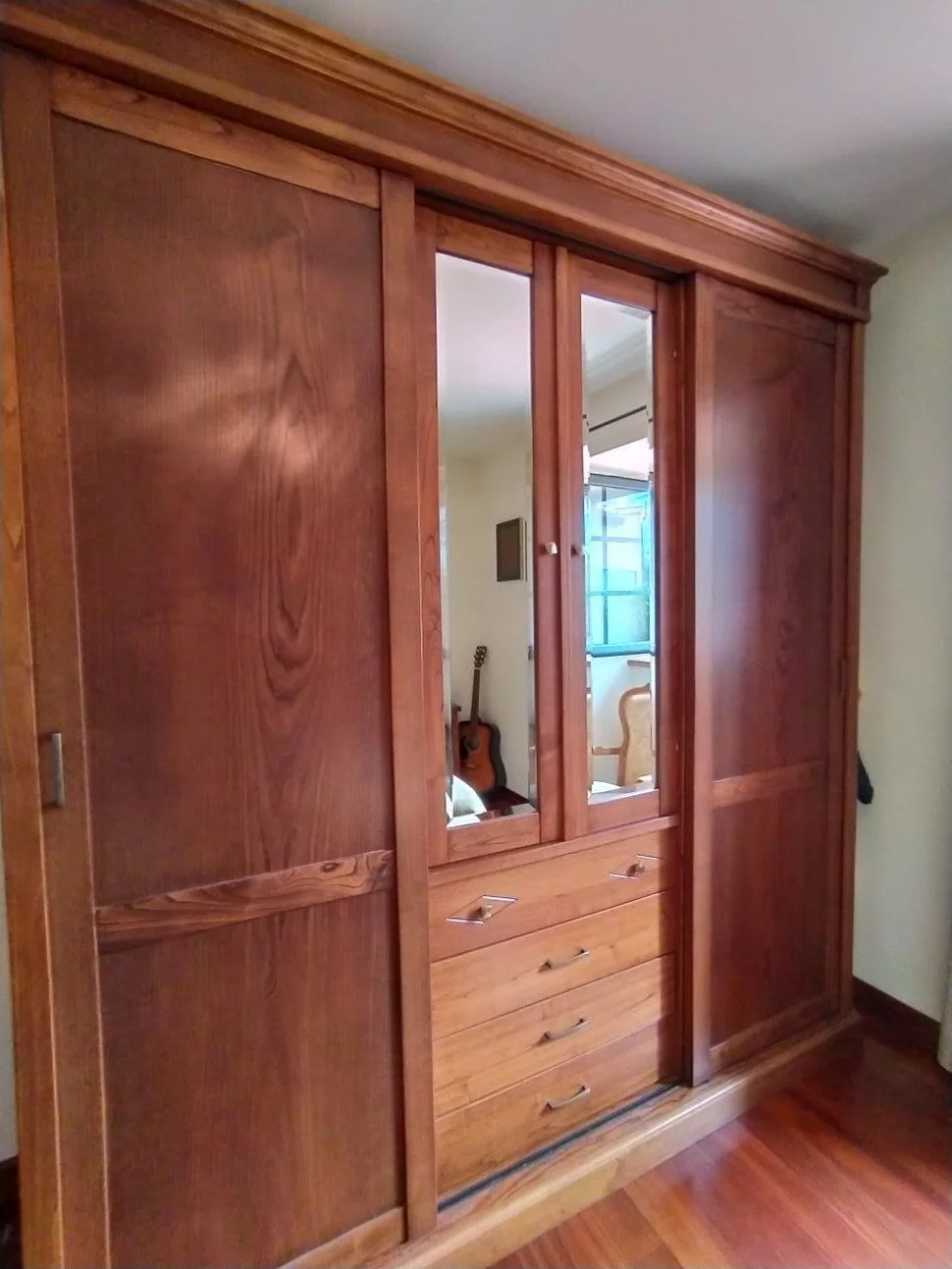 Se Vende Casa con Piscina y Jardín en Fene, Fene