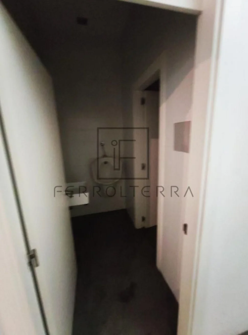 Se Alquila Local Comercial en el Centro, Ferrol