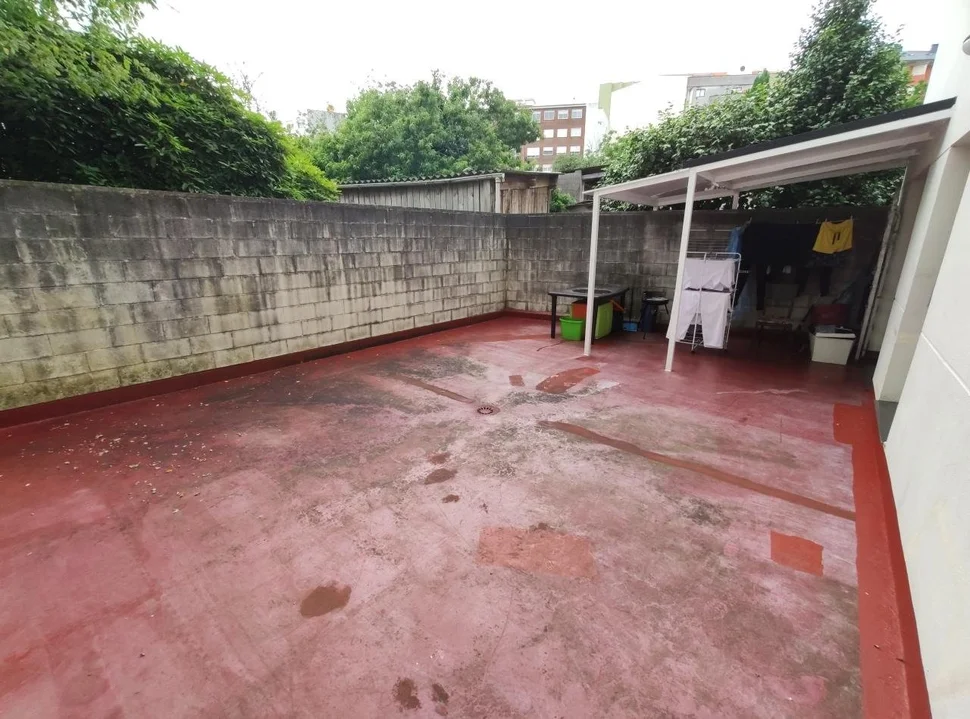 Piso de Planta Baja con Terraza en Fene, Fene