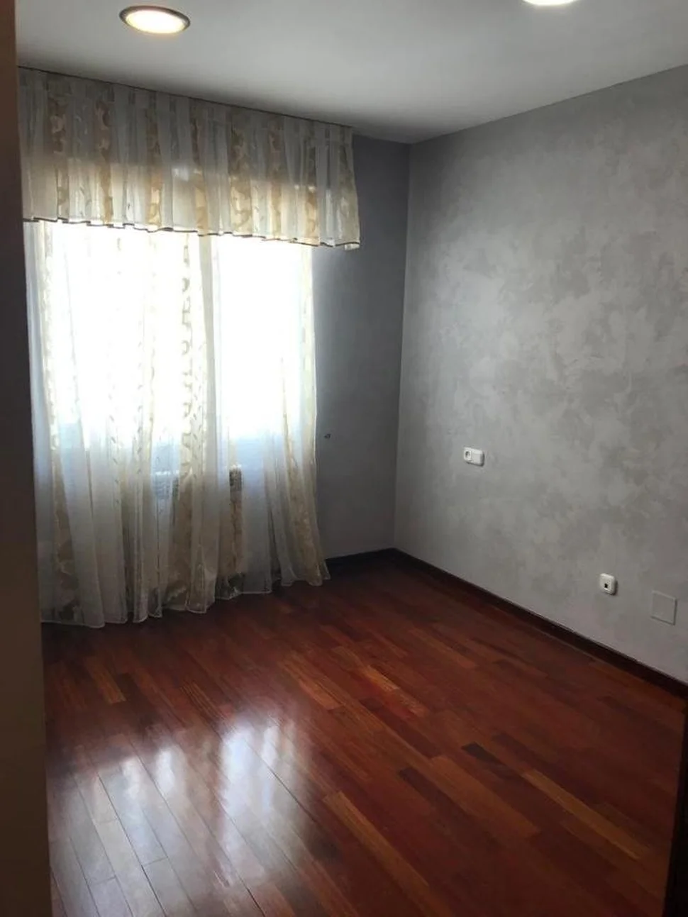 Se vende dúplex en alto del castaño, narón