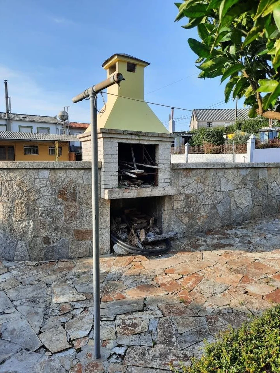 Magnífica vivienda unifamiliar en finca de buen tamaño en sedes, narón