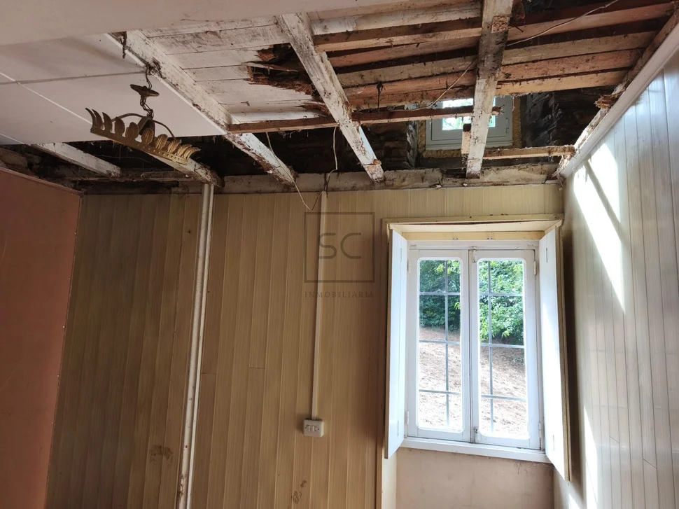 Casa con finca en san saturniño