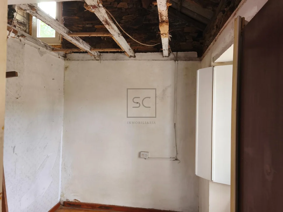 Casa con finca en san saturniño