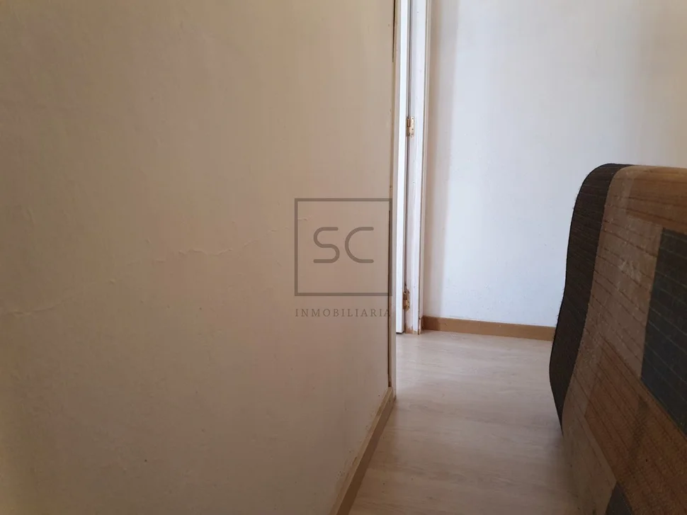 Casa con bogega y patio, en rilo, mugardos