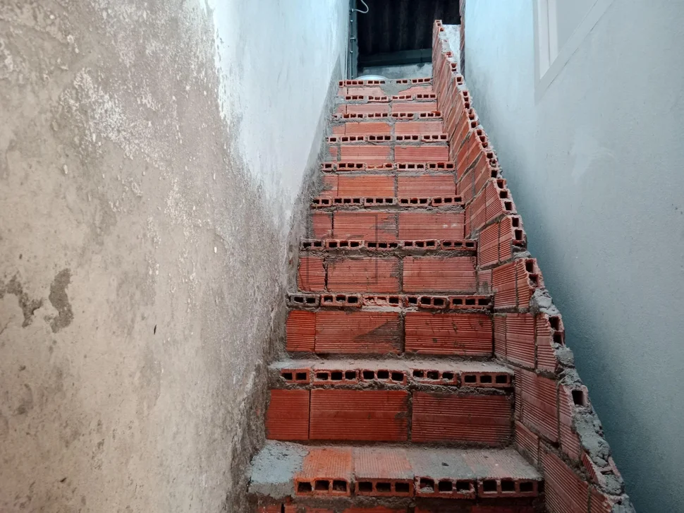 Casa para reformar con vistas al mar en o seixo, mugardos