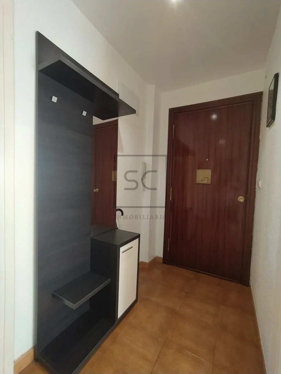 Amplio piso con garaje rotativo en caranza, ferrol