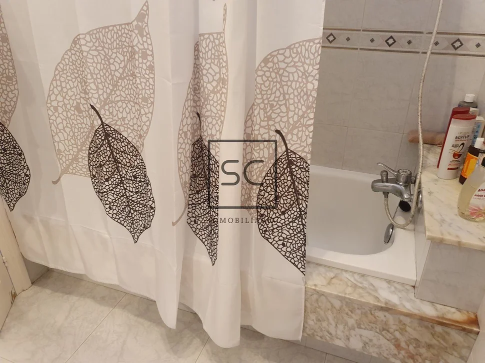 Casa con Bodegas y Finca en A Coruña, Mugardos