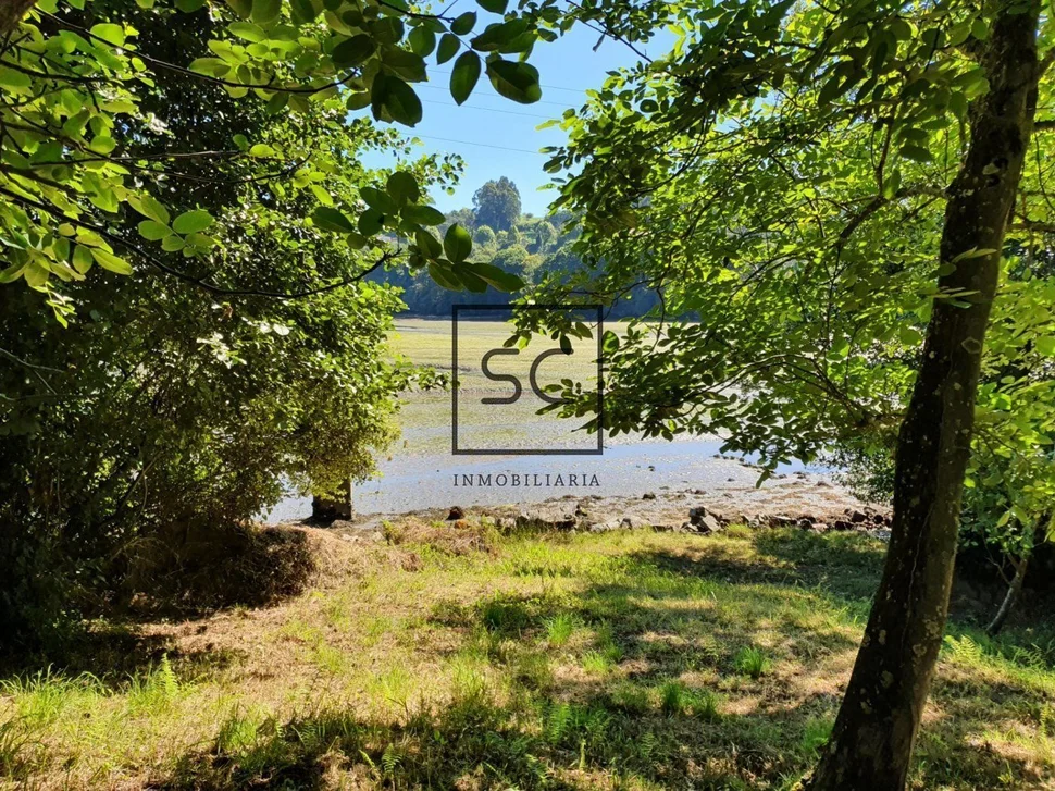 Casa con Bodegas y Finca en A Coruña, Mugardos