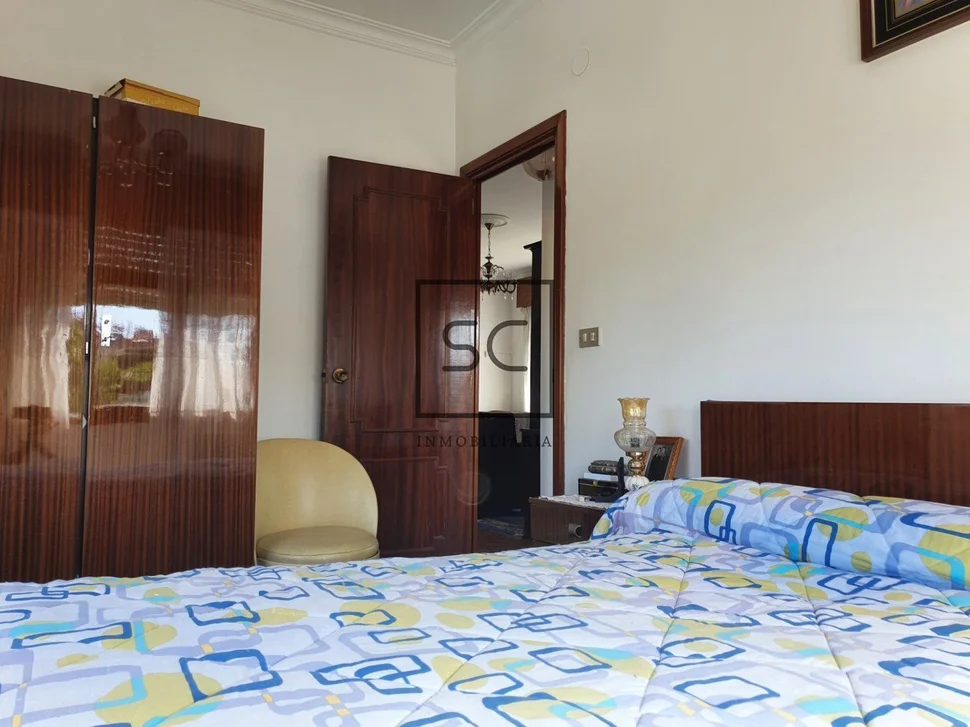 Casa con Garaje y Finca en Piñeiros, Narón