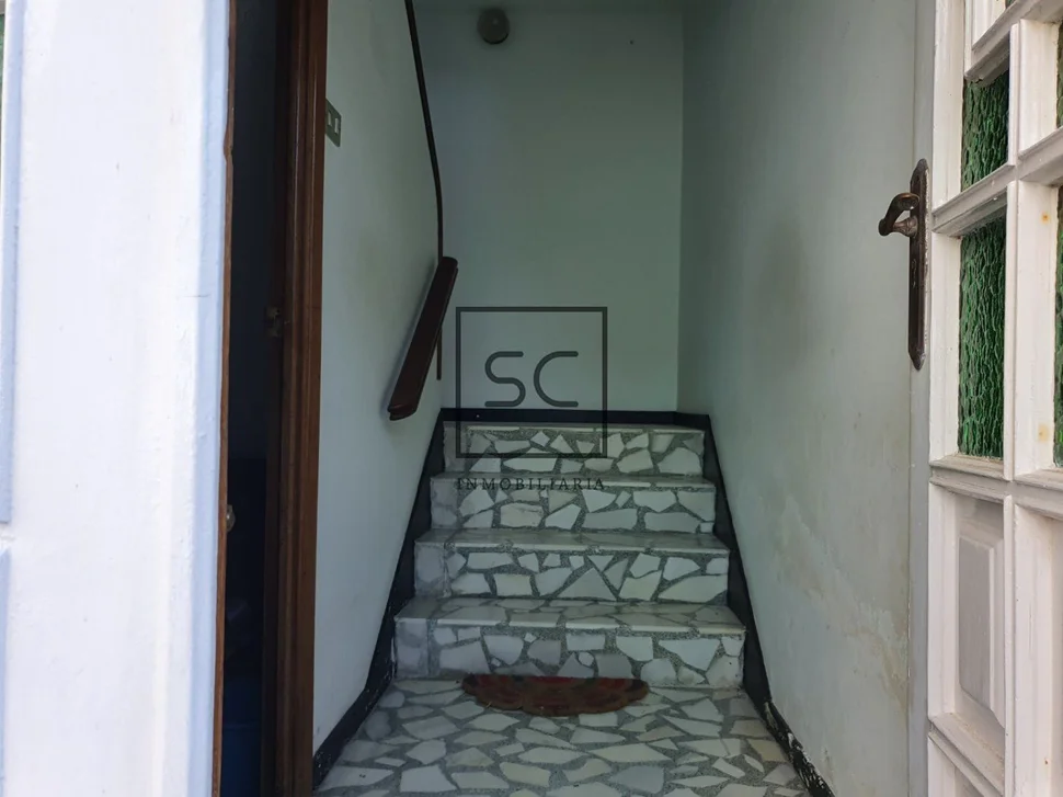 Casa con Garaje y Finca en Piñeiros, Narón