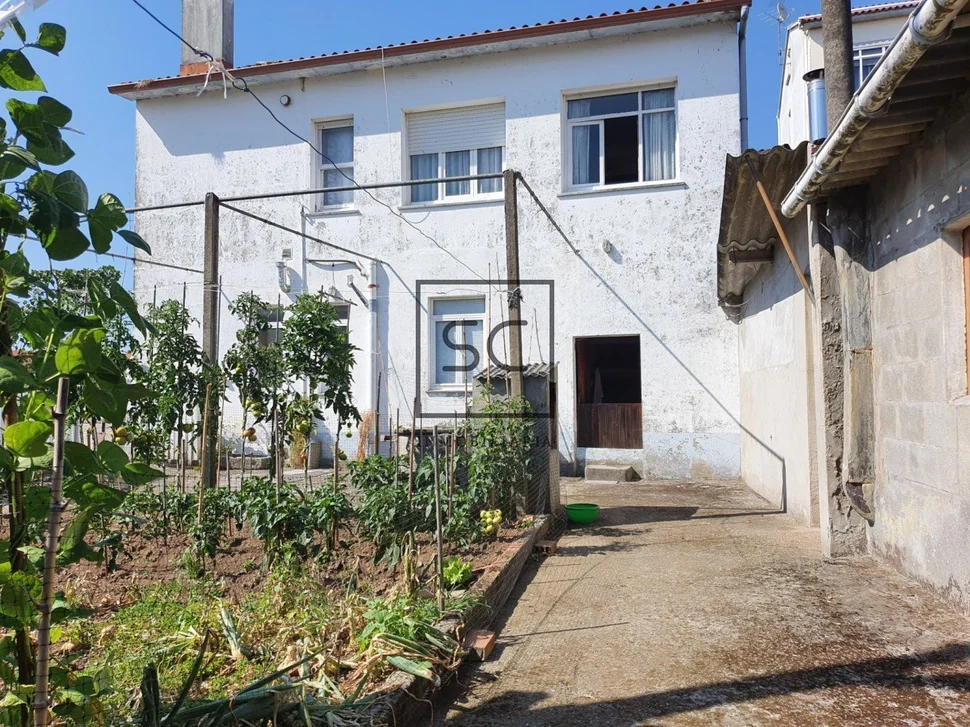 Casa con Garaje y Finca en Piñeiros, Narón