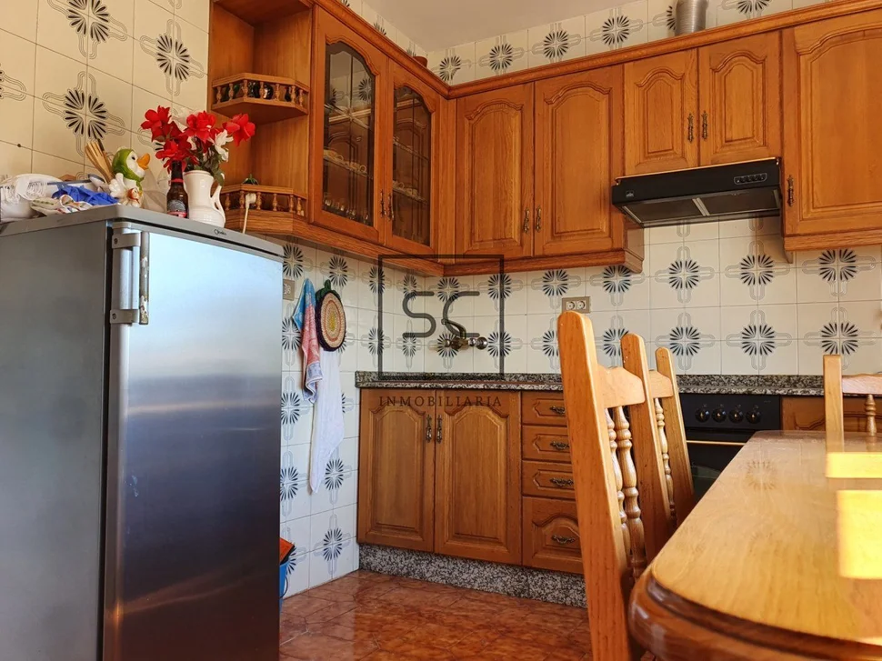 Casa con Garaje y Finca en Piñeiros, Narón