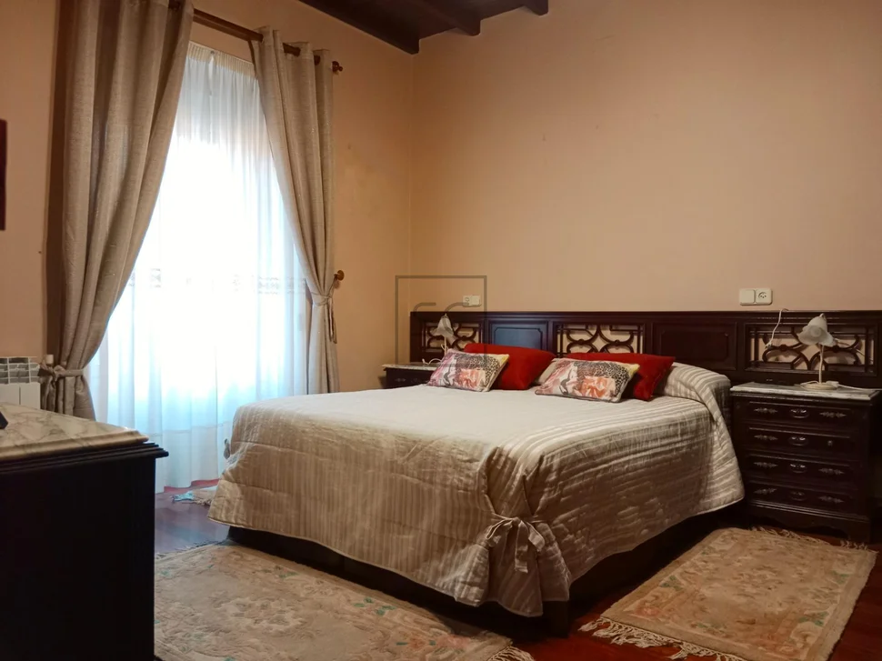 Casa en el centro de fene con terraza en fene, fene