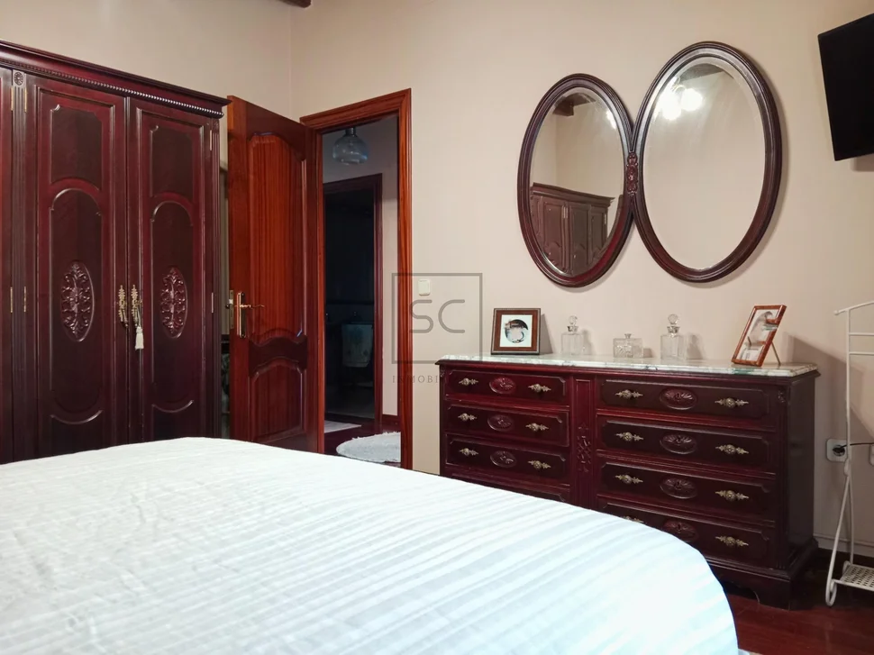 Casa en el centro de fene con terraza en fene, fene