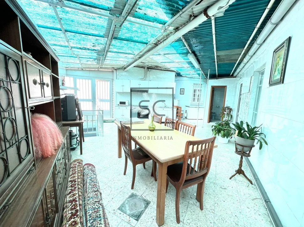 Casa en el centro de fene con terraza en fene, fene