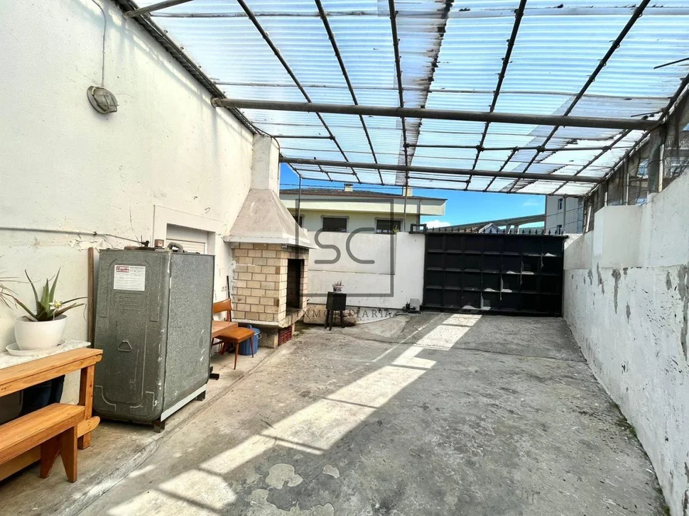 Casa en el centro de fene con terraza en fene, fene