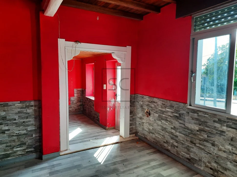 Casa unifamiliar para reforma parcial en san saturnino, san sandurniño