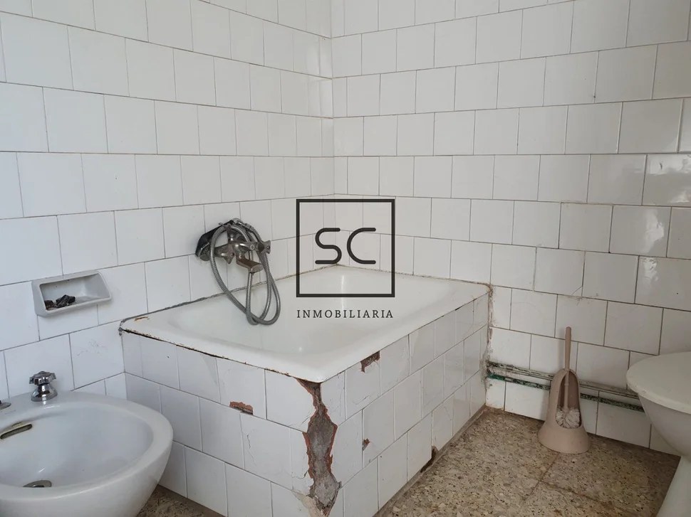 Casa con finca en sedes, narón