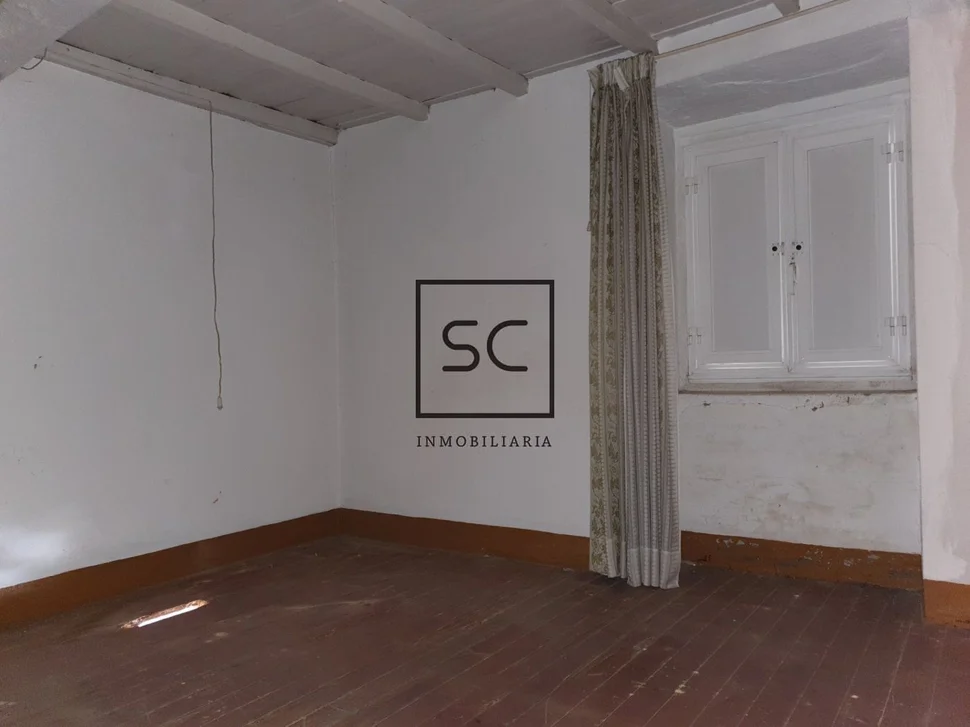 Casa con finca en sedes, narón