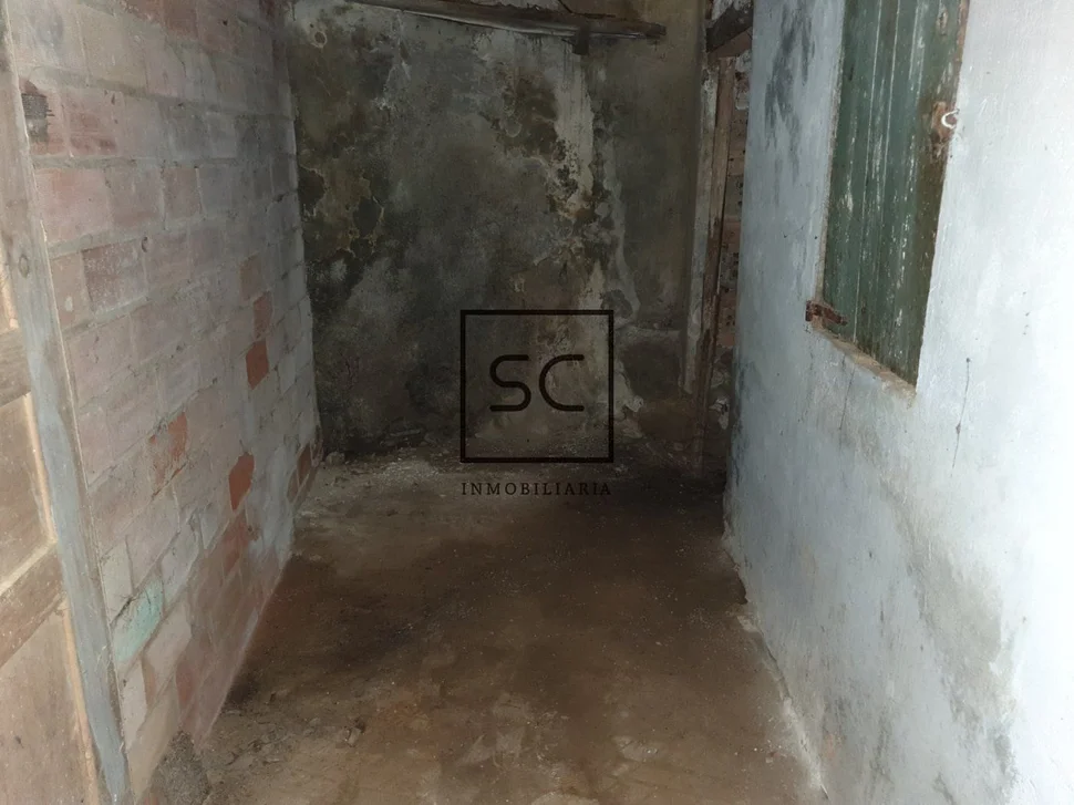 Casa con finca en sedes, narón