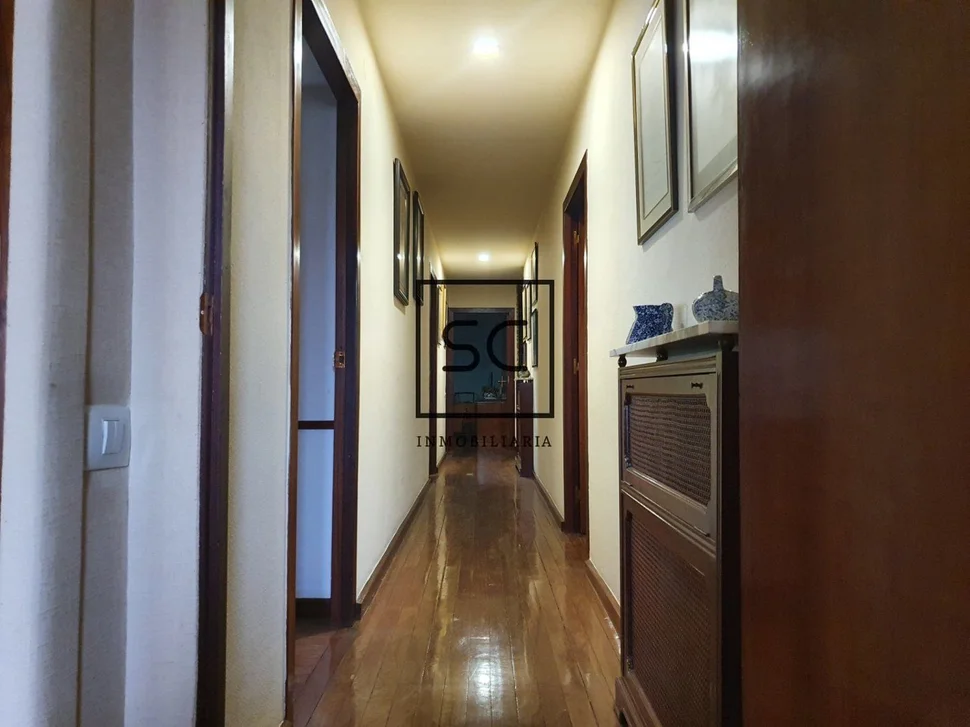 Piso con ascensor y garaje en ensache, a coruña