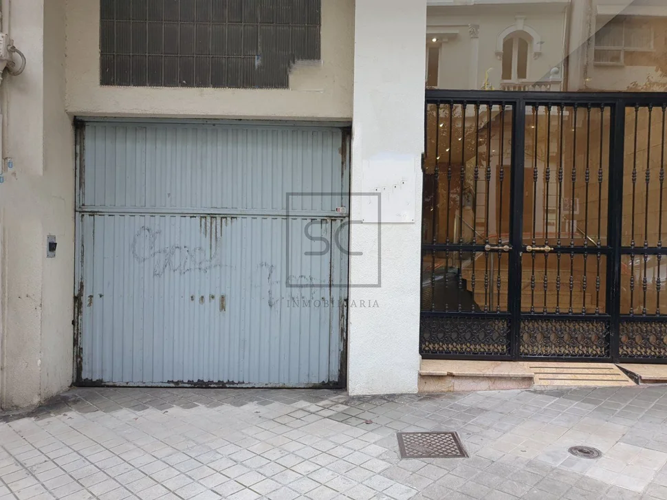 Piso con ascensor y garaje en ensache, a coruña