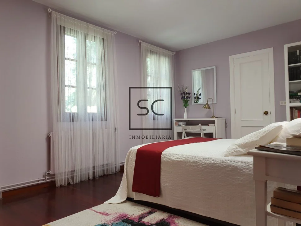 Chalet con piscina y finca en maniños, fene