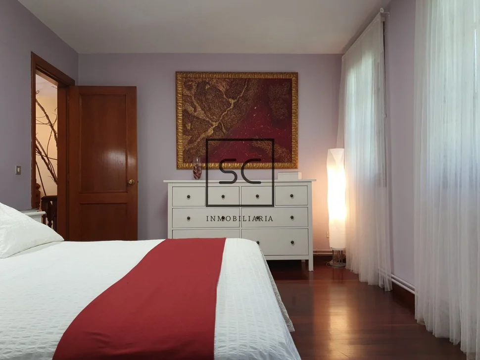 Chalet con piscina y finca en maniños, fene