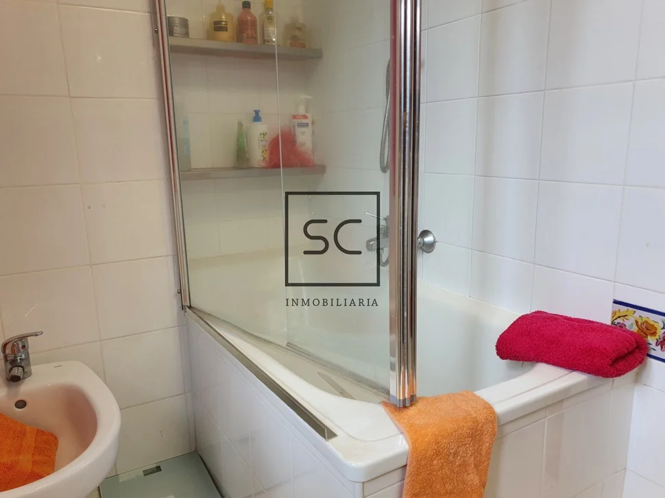 Chalet con piscina y finca en maniños, fene