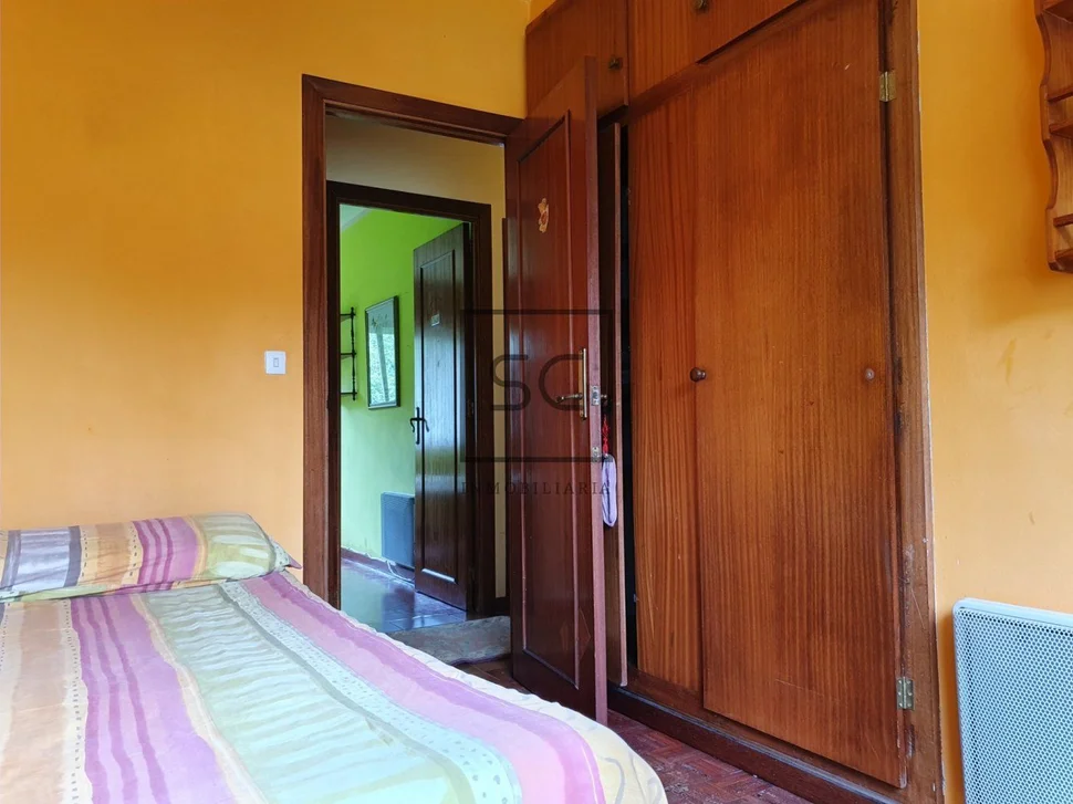 Chalet con finca edificable en san cidre, bergondo