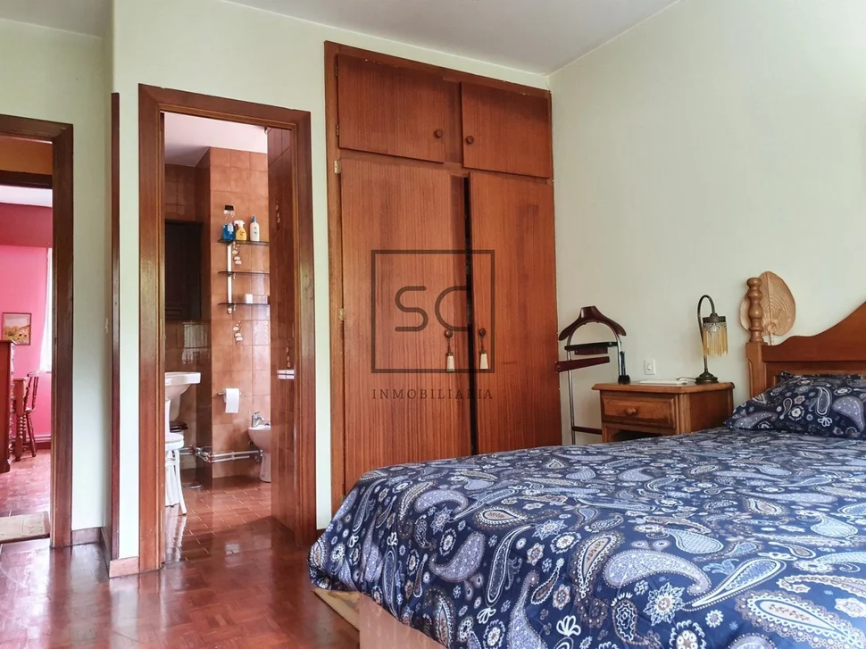 Chalet con finca edificable en san cidre, bergondo