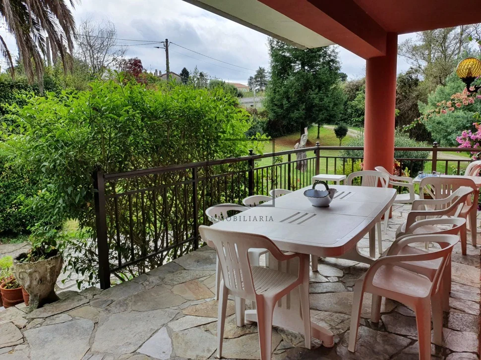 Chalet con finca edificable en san cidre, bergondo