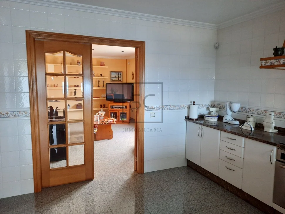 Magnifico chalet individual con piscina y jardin en valdoviño, valdoviño