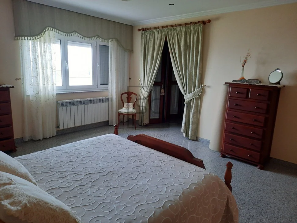 Magnifico chalet individual con piscina y jardin en valdoviño, valdoviño