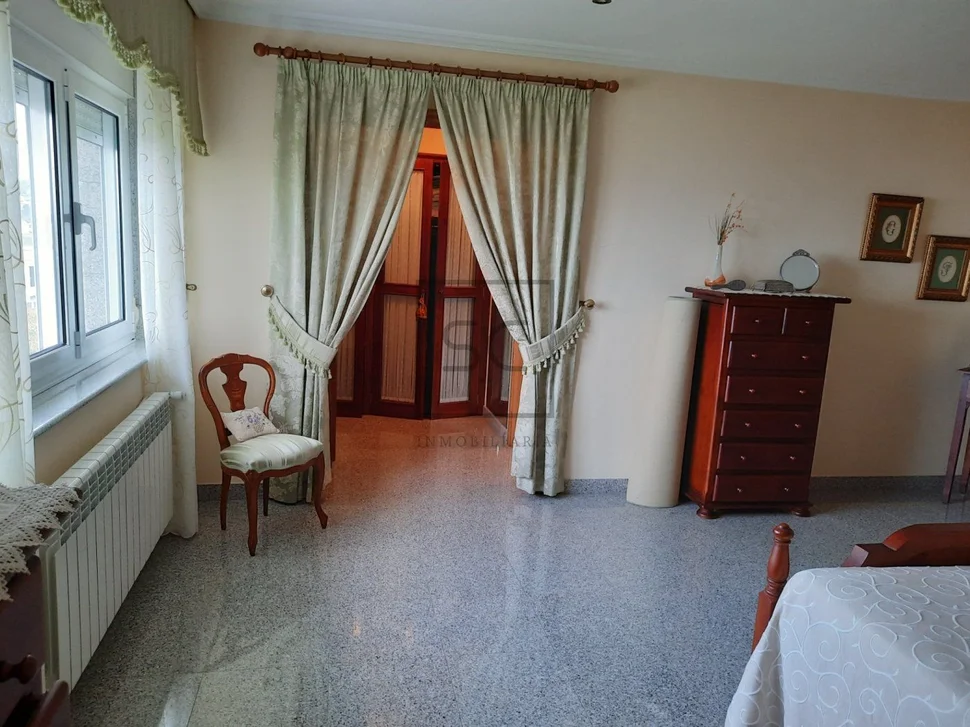 Magnifico chalet individual con piscina y jardin en valdoviño, valdoviño