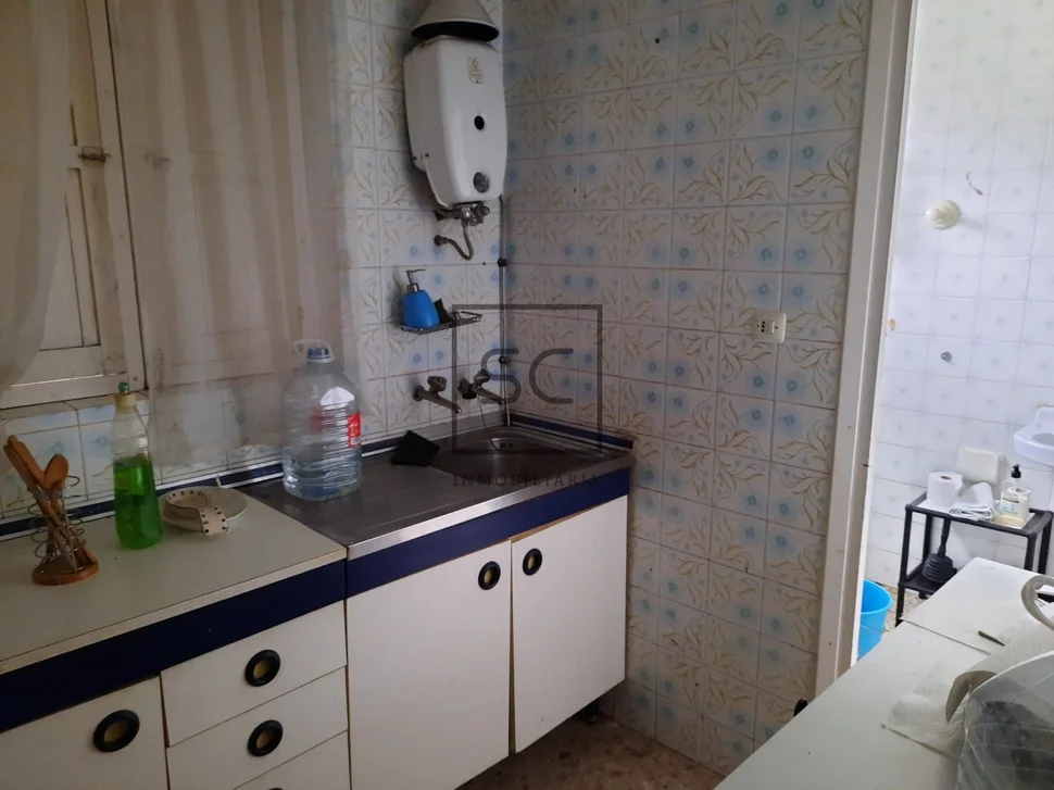 Vivienda adosada para reforma integral en piñeiros, narón