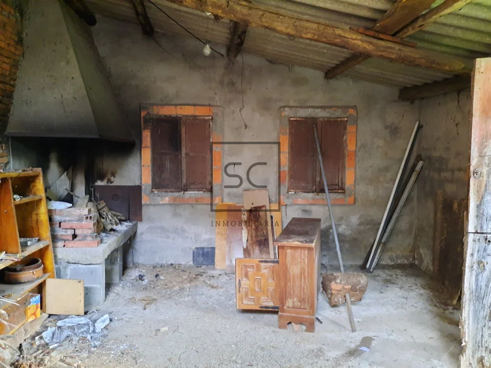 Vivienda adosada para reforma integral en piñeiros, narón