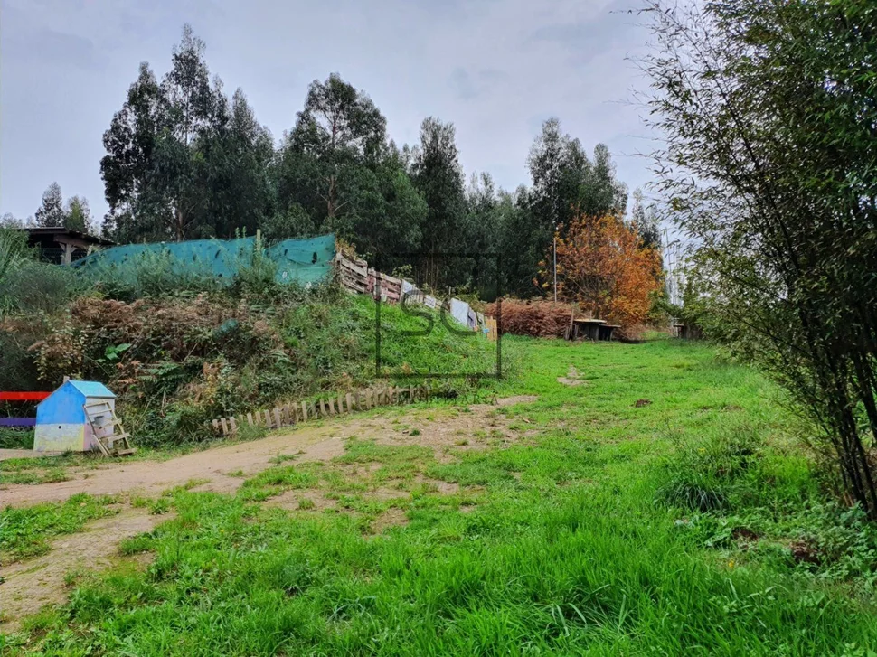 Finca ideal para negocio en el lago, valdoviño