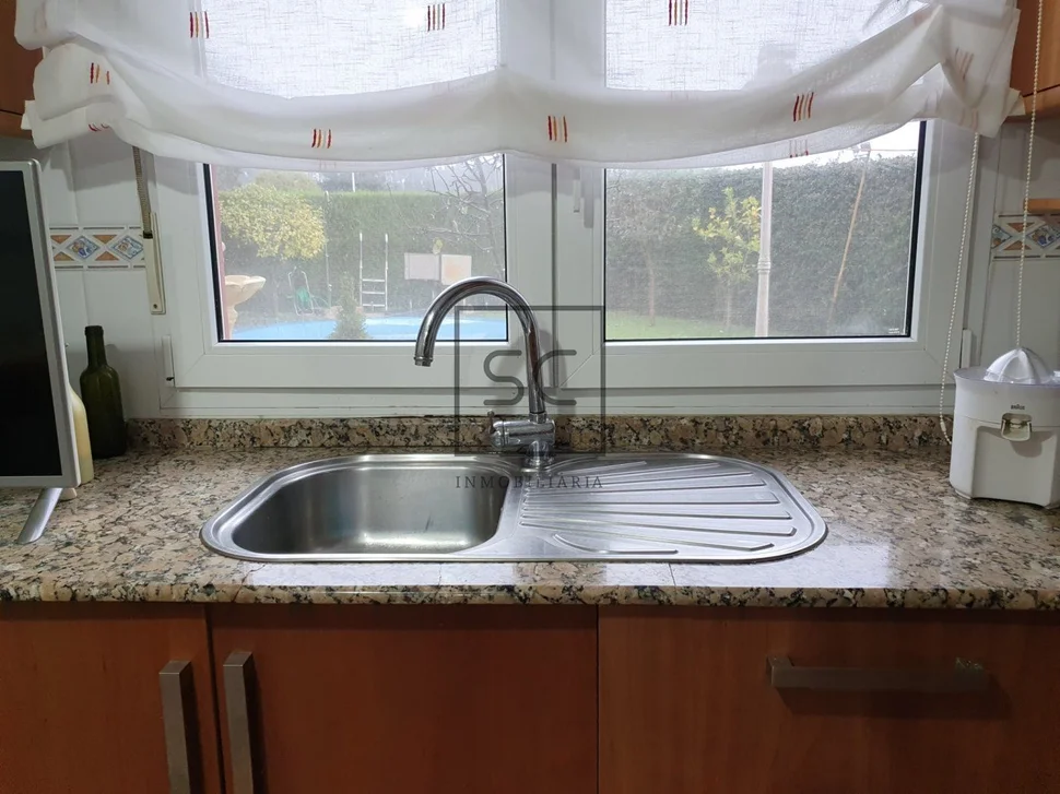 Chalet con piscina y barbacoa en veige-playa cirro-carnoedo, sada