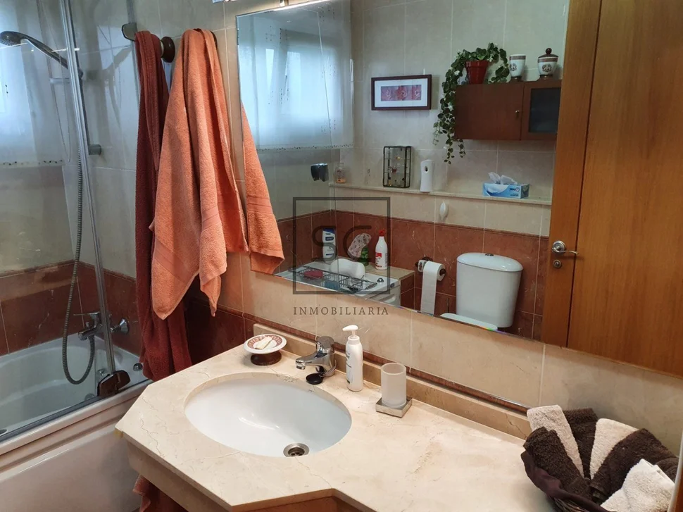 Chalet con piscina y barbacoa en veige-playa cirro-carnoedo, sada