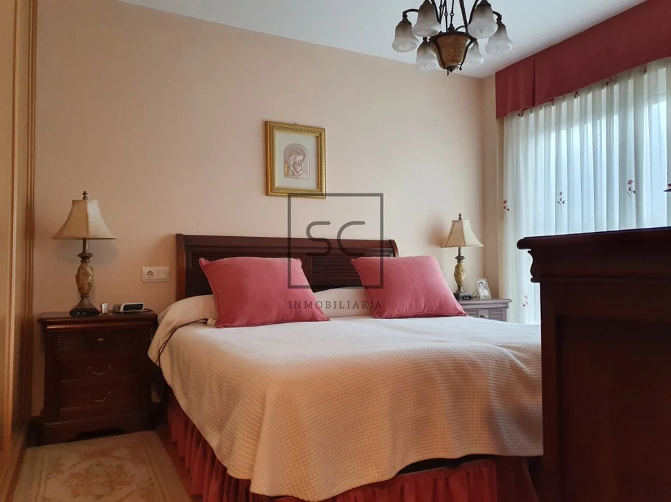 Chalet con piscina y barbacoa en veige-playa cirro-carnoedo, sada