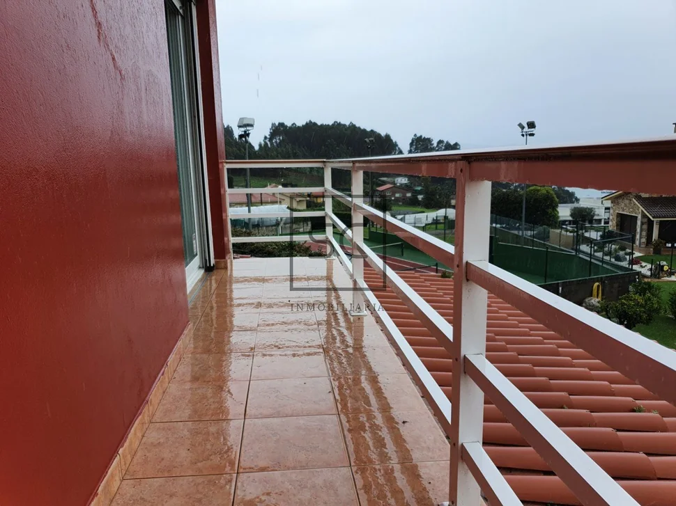 Chalet con piscina y barbacoa en veige-playa cirro-carnoedo, sada