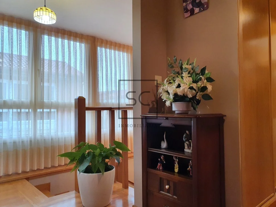 Chalet con piscina y barbacoa en veige-playa cirro-carnoedo, sada