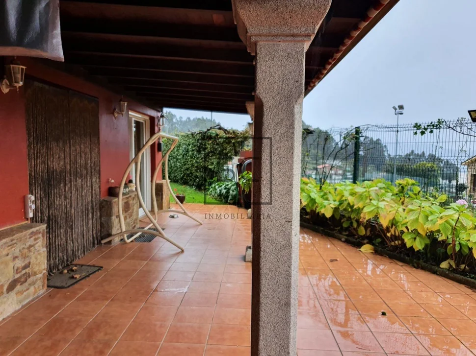 Chalet con piscina y barbacoa en veige-playa cirro-carnoedo, sada