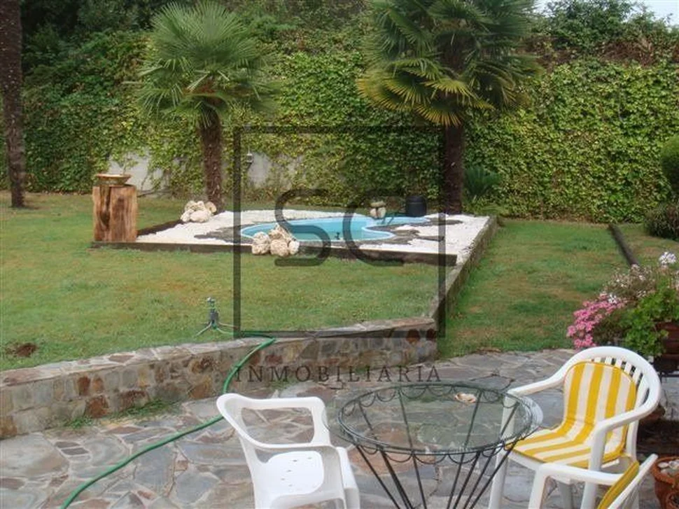 Chalet con piscina en guísamo, bergondo