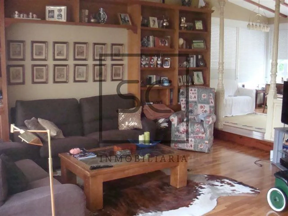 Chalet con piscina en guísamo, bergondo