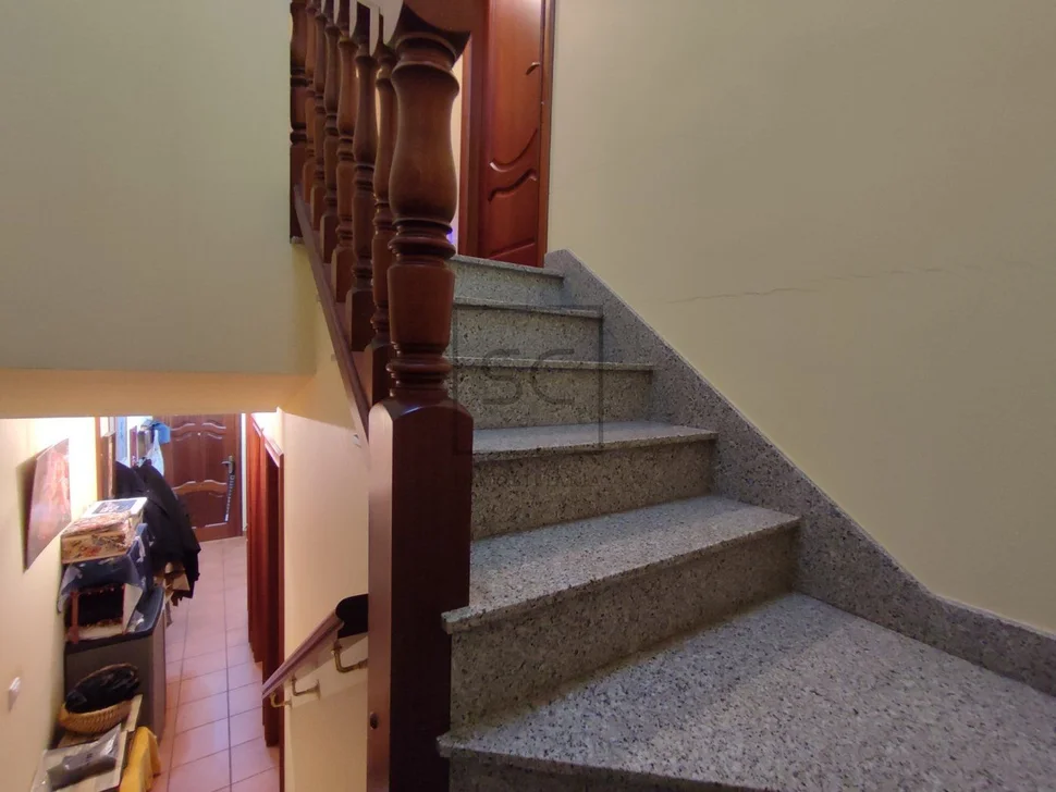Amplico Dúplex con Ascensor, Trastero y Garaje en Alto Castaño, Narón