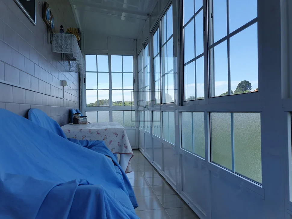 Casa con bodega y finca en san pedro de nos, oleiros