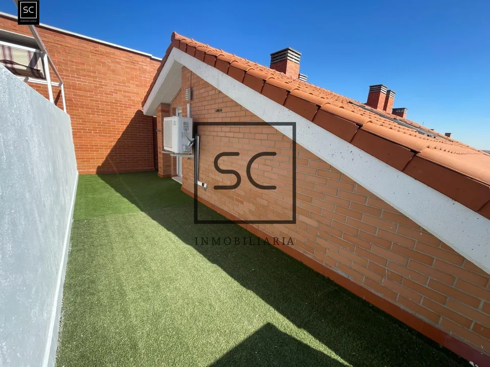 Magnífico ático-dúplex en boadilla sector b