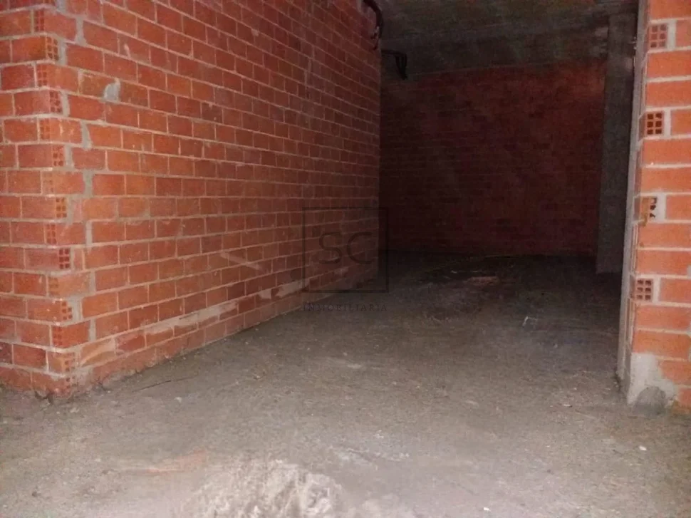 Local comercial en alto castaño, narón